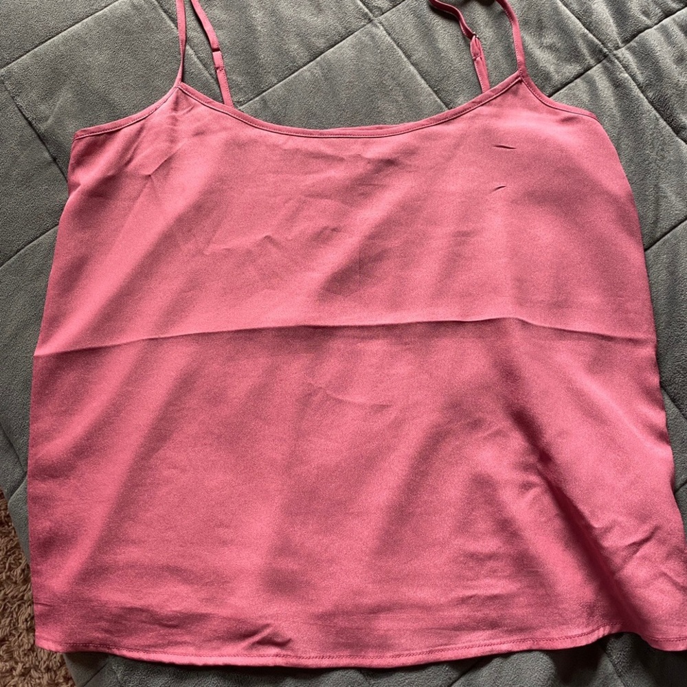Gap silk tank